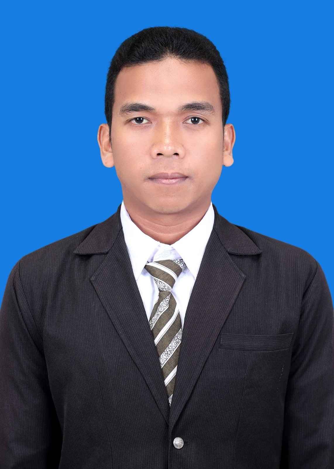 Hendi Noferi, S.Hi., M.H.