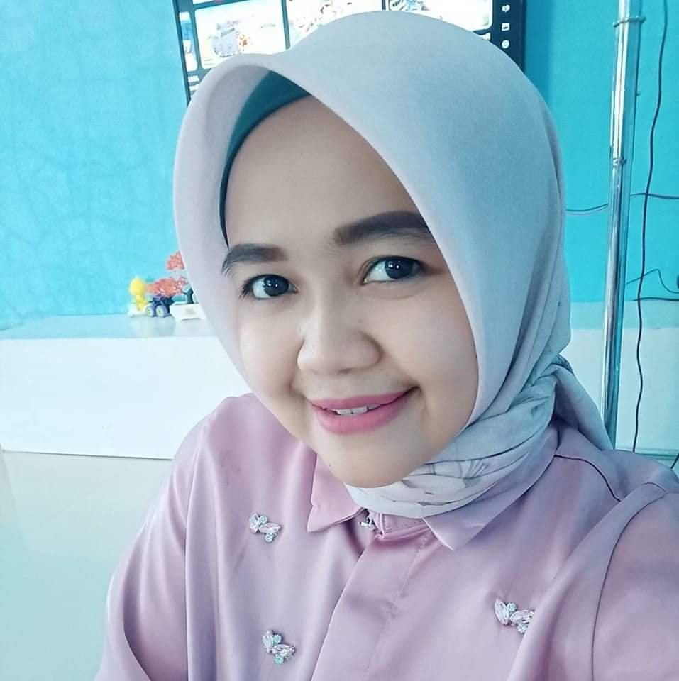Nurfazlin Nova, S.Pd., M.Pd.